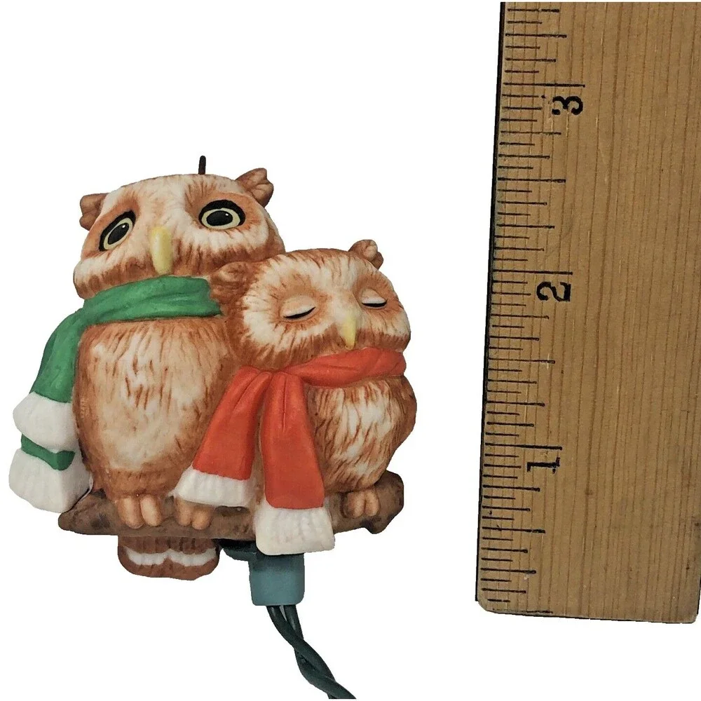 Hallmark Keepsake Magic Light Ornaments Feathered Friends Watch Owl Lamplighter